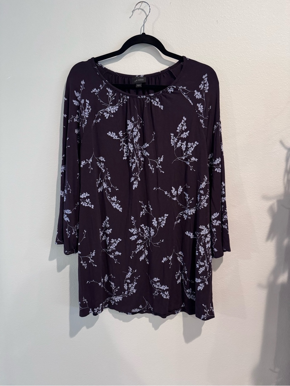 J Jill Wearever Floral Scoop Neck Tunic Top - Plum Purple